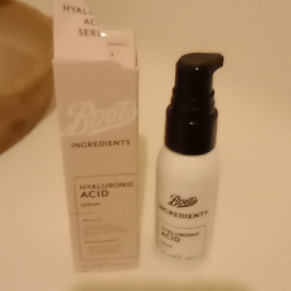 Hyaluronic face cream